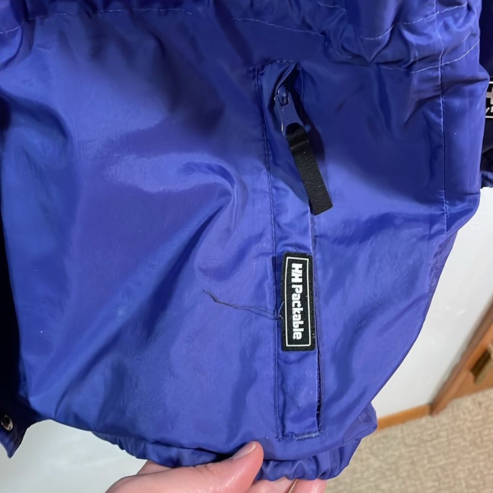 Helly Hansen Packable Parka Raincoat - image 3